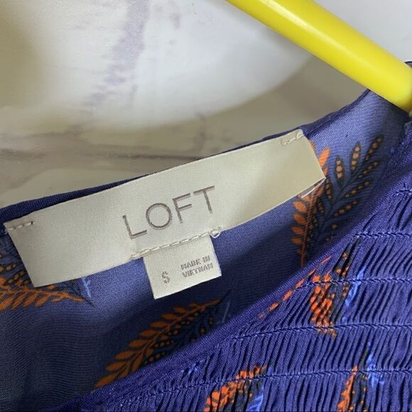 Loft small purple top - Picture 5 of 6